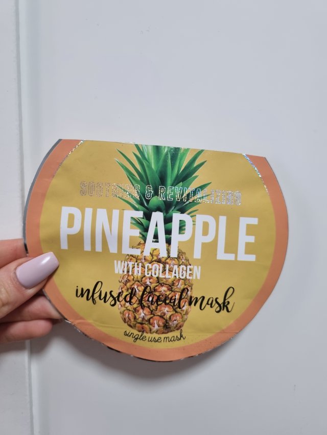 akcja denkowanie! grudzień - kosmetyki w świątecznych opakowaniach i świątecznych kolorach 🎄❄️⛄🎀🎁🎅