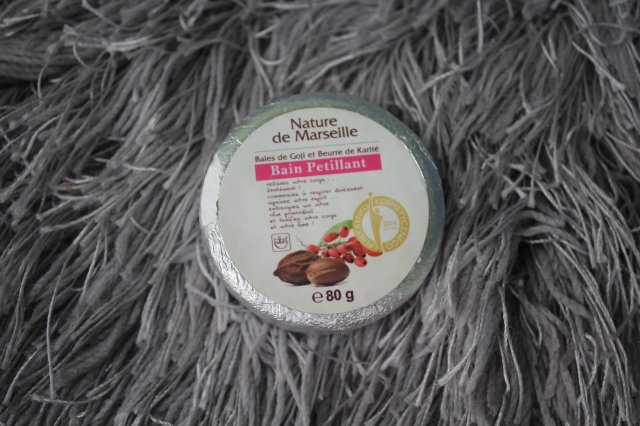 Nature de Marseille Pastylka do kąpieli, Musująca, Jagody goji i masło shea 