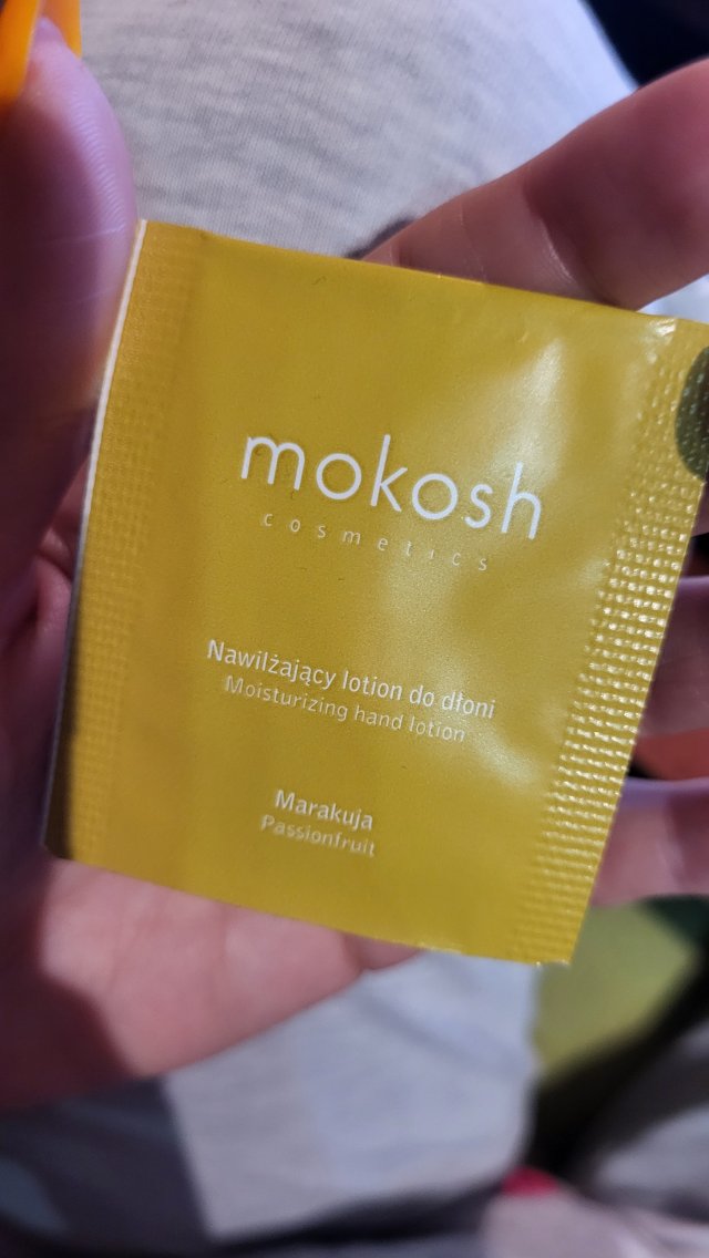 akcja denkowanie! grudzień - kosmetyki w świątecznych opakowaniach i świątecznych kolorach 🎄❄️⛄🎀🎁🎅