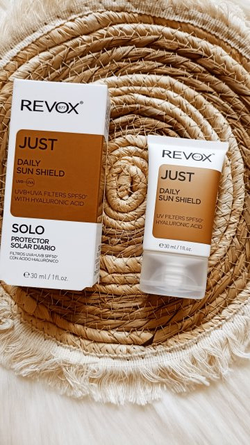 Revox Just, Krem do twarzy, Z filtrem SPF 50