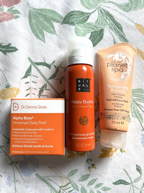 akcja denkowanie! grudzień - kosmetyki w świątecznych opakowaniach i świątecznych kolorach 🎄❄️⛄🎀🎁🎅