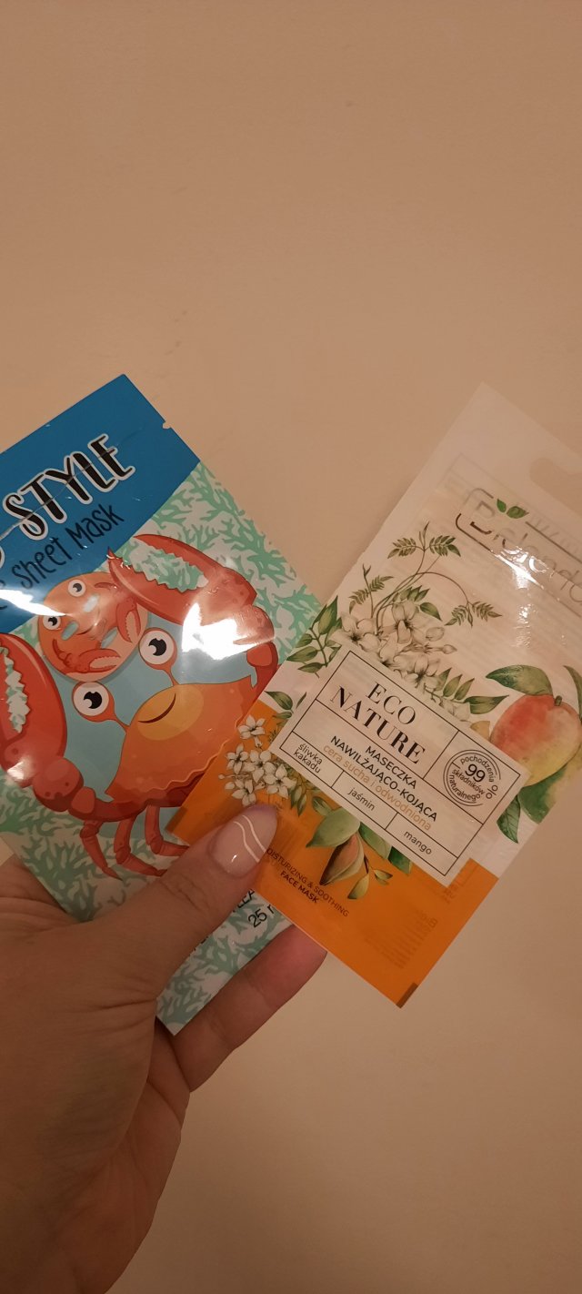 akcja denkowanie! grudzień - kosmetyki w świątecznych opakowaniach i świątecznych kolorach 🎄❄️⛄🎀🎁🎅