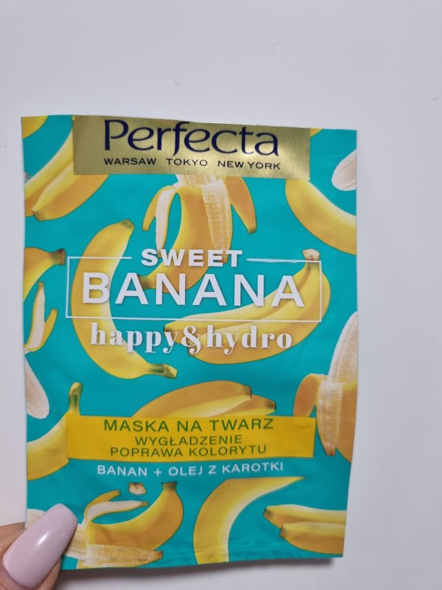 akcja denkowanie! grudzień - kosmetyki w świątecznych opakowaniach i świątecznych kolorach 🎄❄️⛄🎀🎁🎅