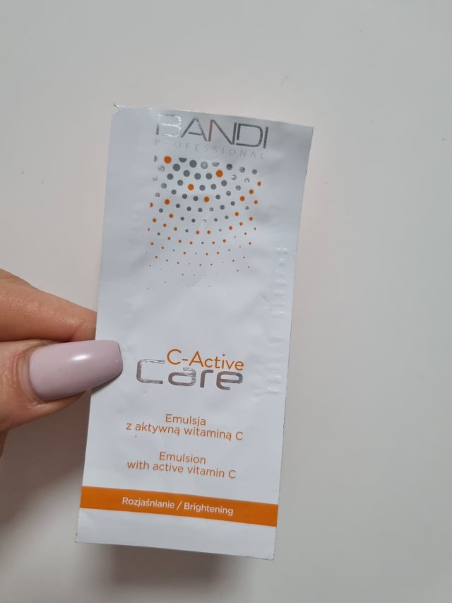 akcja denkowanie! grudzień - kosmetyki w świątecznych opakowaniach i świątecznych kolorach 🎄❄️⛄🎀🎁🎅