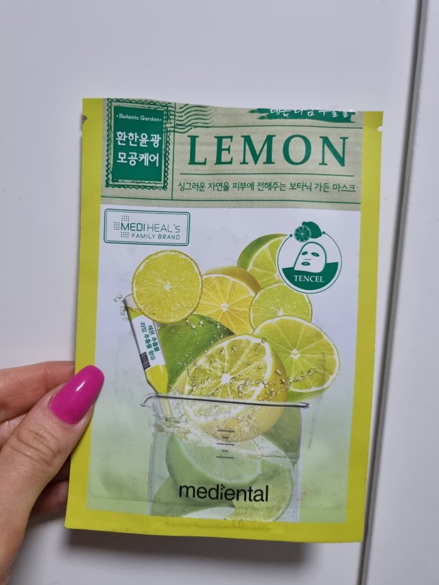 akcja denkowanie! grudzień - kosmetyki w świątecznych opakowaniach i świątecznych kolorach 🎄❄️⛄🎀🎁🎅