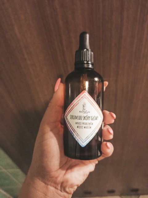 Nowa Kosmetyka Serum do skóry głowy, Mniej problemów, więcej włosów