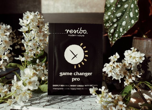 Resibo Krem do twarzy, Game Changer Pro, Instensywnie odnawiający. Na noc, Z retinolem