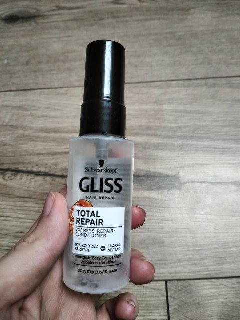 Schwarzkopf Gliss Hair Repair, Ekspresowa odżywka do włosów, Total Repair, Hydrolizowana keratyna i kwiatowy nektar, Włosy suche i zestresowane 