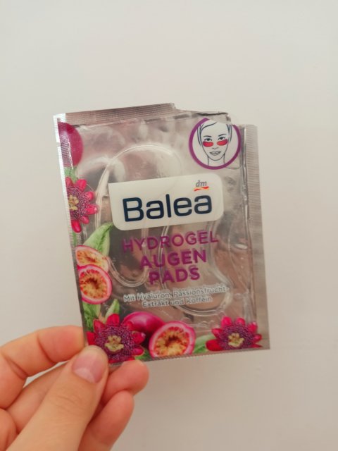 akcja denkowanie! grudzień - kosmetyki w świątecznych opakowaniach i świątecznych kolorach 🎄❄️⛄🎀🎁🎅