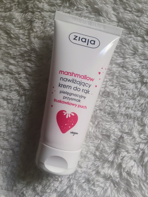 Ziaja Pielęgnacyjny Przysmak, Marshmallow, Krem do rąk, Truskawkowy puch