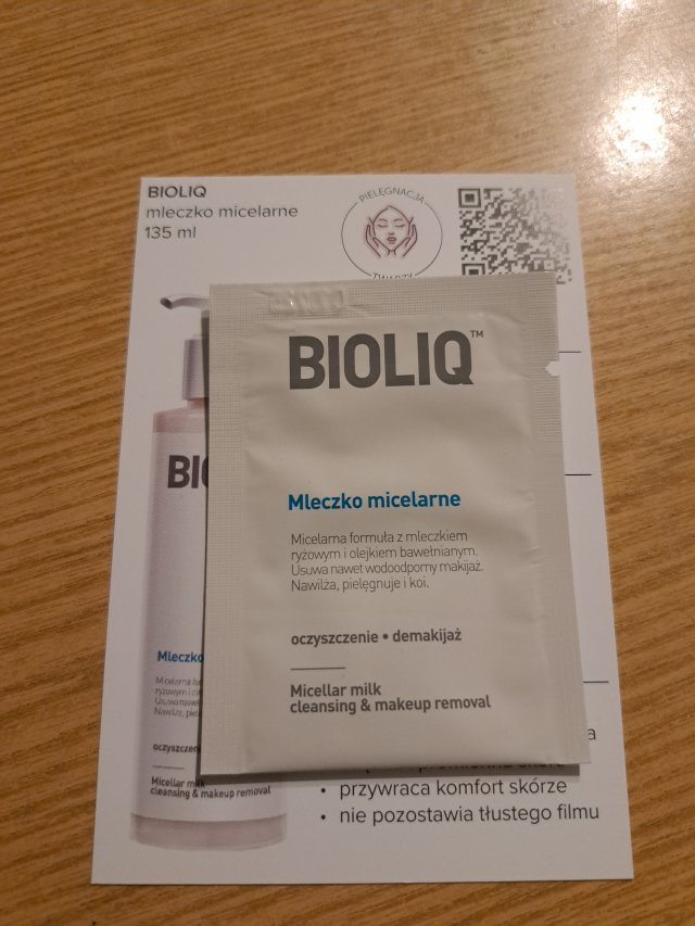 BIOLIQ Mleczko do demakijażu, Micelarne, Micellar Milk Cleansing & Makeup Removal, Oczyszczenie + Demakijaż