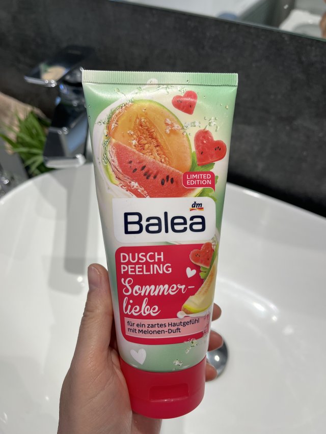 akcja denkowanie! grudzień - kosmetyki w świątecznych opakowaniach i świątecznych kolorach 🎄❄️⛄🎀🎁🎅