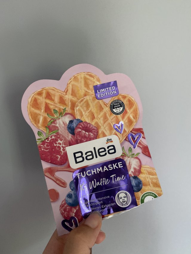 akcja denkowanie! grudzień - kosmetyki w świątecznych opakowaniach i świątecznych kolorach 🎄❄️⛄🎀🎁🎅