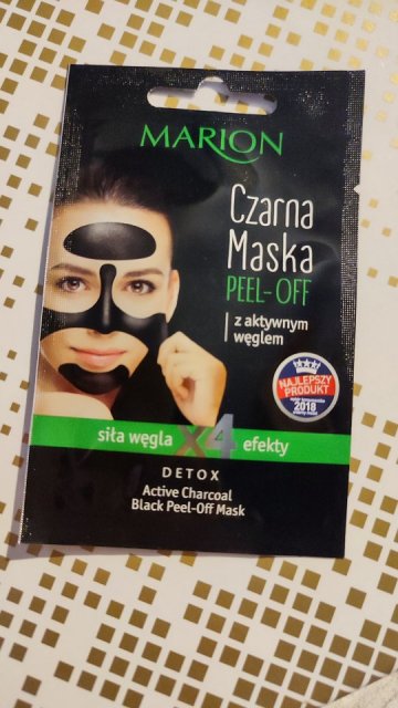 Marion Maska do twarzy, Czarna, Peel-off, Z aktywnym węglem