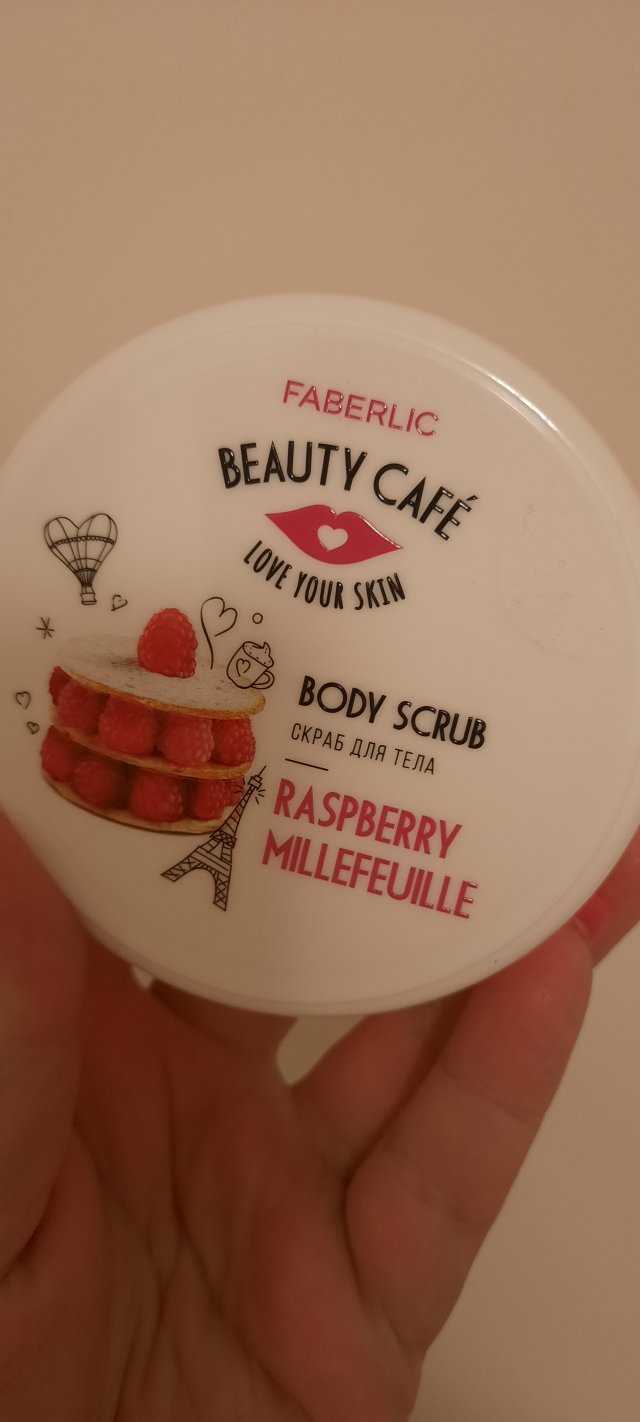 akcja denkowanie! grudzień - kosmetyki w świątecznych opakowaniach i świątecznych kolorach 🎄❄️⛄🎀🎁🎅