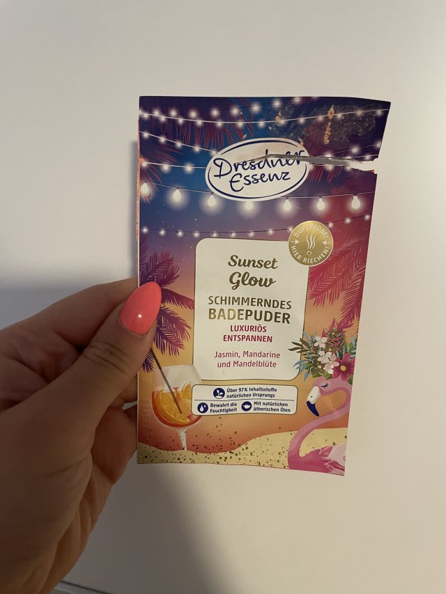 akcja denkowanie! grudzień - kosmetyki w świątecznych opakowaniach i świątecznych kolorach 🎄❄️⛄🎀🎁🎅