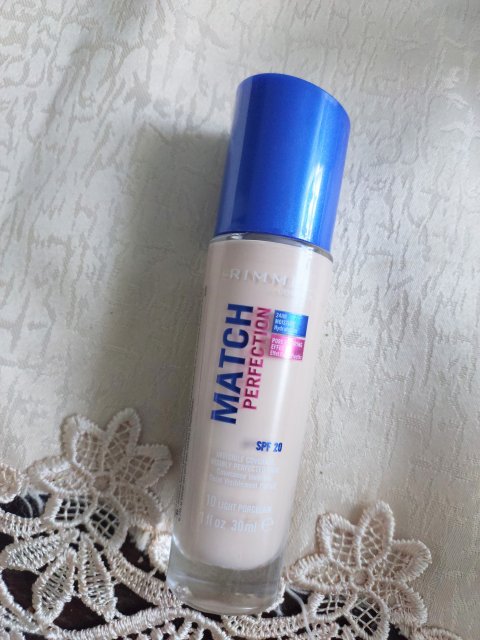 Rimmel Lasting Finish 25h, Podkład do twarzy, nr 010 Light Porcelain