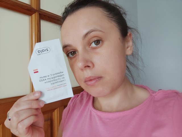 Ziaja Witamina C w serum rozjaśniającym AA2G do ultradźwięków i mezoterapii