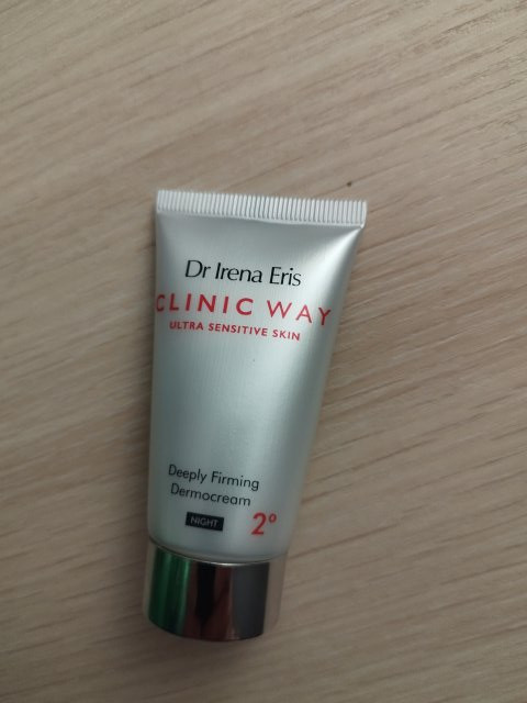 Dr Irena Eris Clinic Way 2, Krem do twarzy przeciwzmarszczkowy, Rewitalizacja retinoidalna, Na dzień
