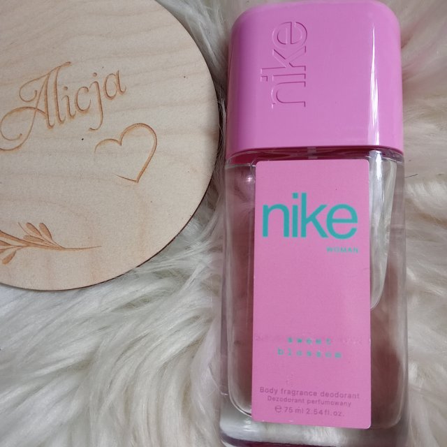 Nike Dezodorant w szkle, Sweet Blossom