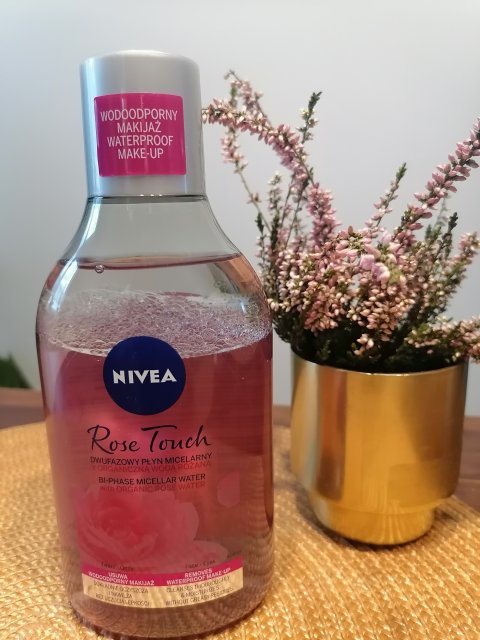 Nivea Rose Touch, Płyn micelarny do twarzy, Dwufazowy, Z organiczną wodą różaną, Wszystkie typy skóry