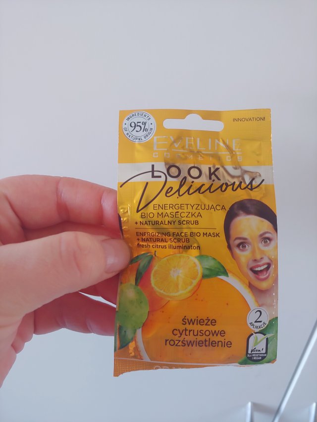 akcja denkowanie! grudzień - kosmetyki w świątecznych opakowaniach i świątecznych kolorach 🎄❄️⛄🎀🎁🎅