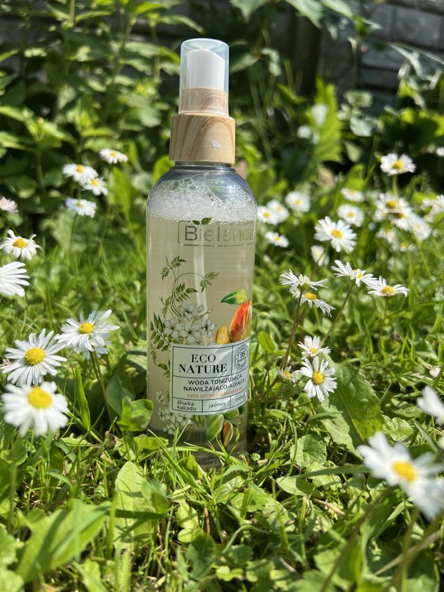 Bielenda Eco nature, Woda tonizująca, Nawilżająco-kojąca, Śliwka kakadu + Jaśmin + Mango, Cera sucha i odwodniona