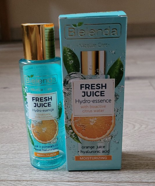 Bielenda Fresh Juice, Hydro-esencja do twarzy, Nawilżająca, Z bioaktywną wodą cytrusową, Sok z pomarańczy i kwas hialuronowy