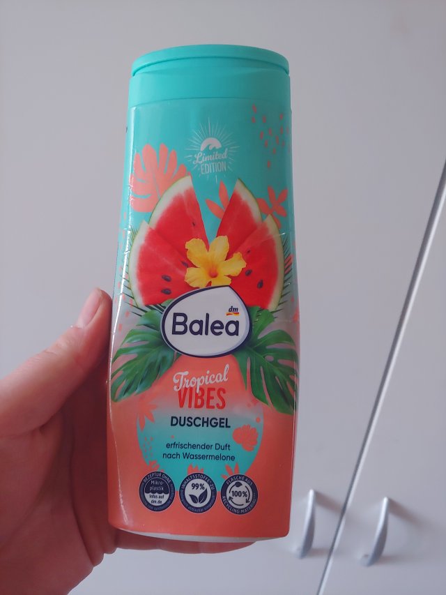 akcja denkowanie! grudzień - kosmetyki w świątecznych opakowaniach i świątecznych kolorach 🎄❄️⛄🎀🎁🎅