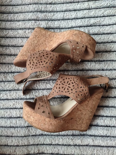 Konkurs DressCloud & SheFoot (WYNIKI)