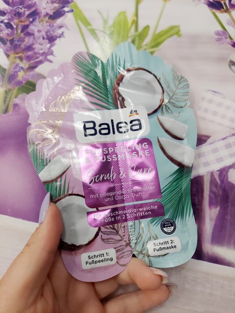 Balea Peeling i maska do stóp, Fusspeeling & Fussmaske, Scrub & Care, Masło Shea i kokos 
