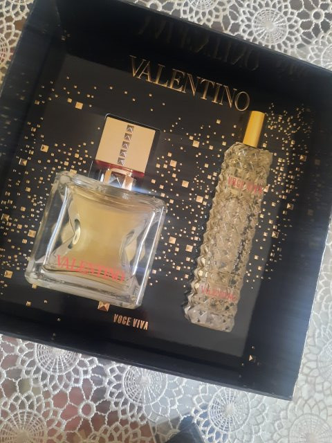 Valentino Woda perfumowana, Voce Viva EDP