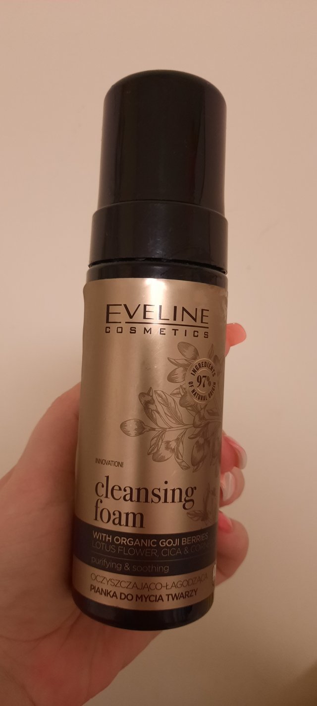 akcja denkowanie! grudzień - kosmetyki w świątecznych opakowaniach i świątecznych kolorach 🎄❄️⛄🎀🎁🎅