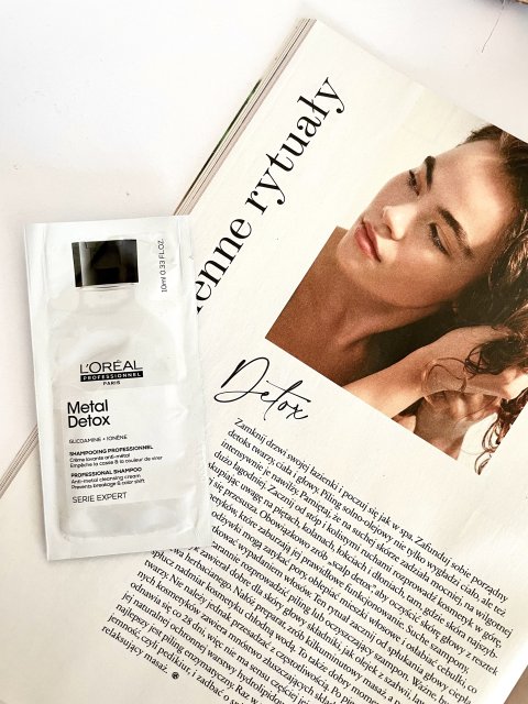 Szampon do włosów farbowanych neutralizujący metale, Metal Detox, L’Oreal 
