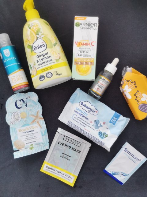 akcja denkowanie! grudzień - kosmetyki w świątecznych opakowaniach i świątecznych kolorach 🎄❄️⛄🎀🎁🎅