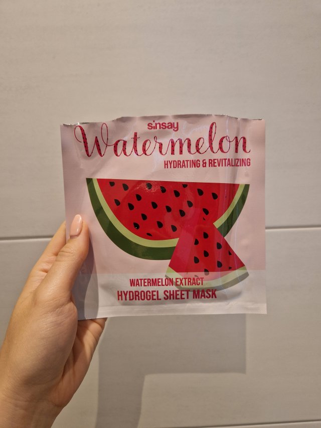 akcja denkowanie! grudzień - kosmetyki w świątecznych opakowaniach i świątecznych kolorach 🎄❄️⛄🎀🎁🎅