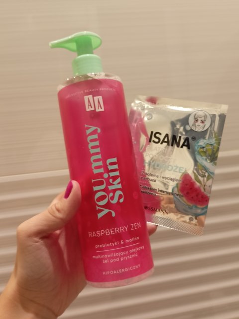 akcja denkowanie! grudzień - kosmetyki w świątecznych opakowaniach i świątecznych kolorach 🎄❄️⛄🎀🎁🎅