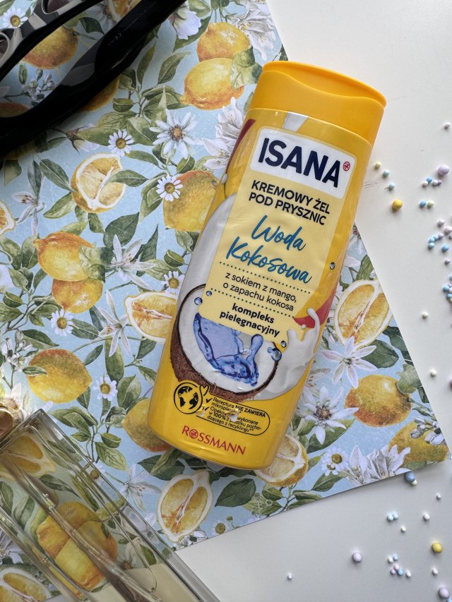 Isana Kremowy żel pod prysznic, Woda kokosowa, Z sokiem z mango o zapachu kokosa