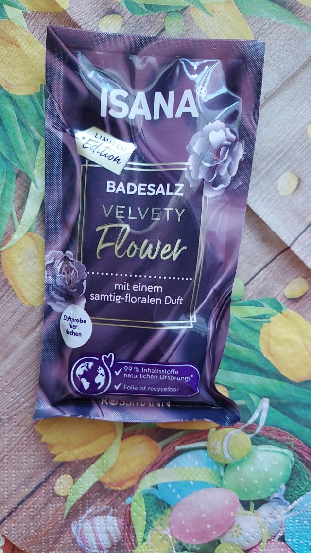 Isana Sól do kąpieli, Velvety Flower