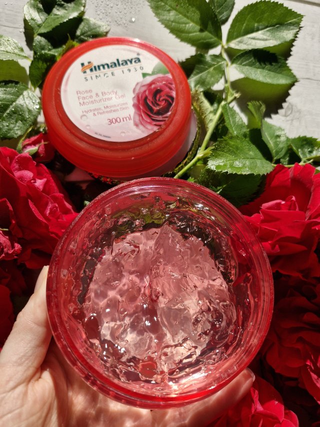 Seria różana od Himalaya