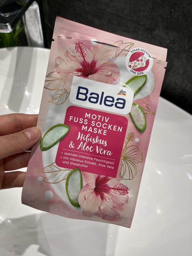 akcja denkowanie! grudzień - kosmetyki w świątecznych opakowaniach i świątecznych kolorach 🎄❄️⛄🎀🎁🎅