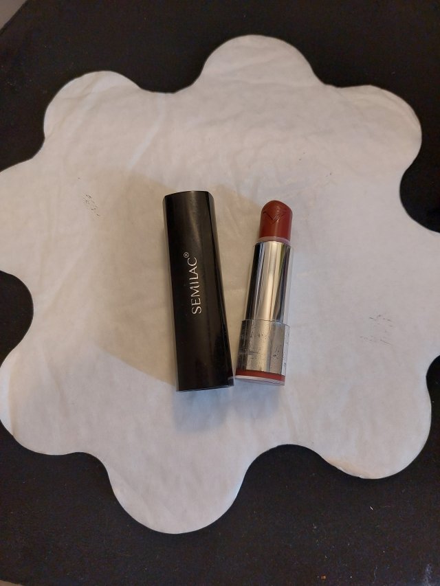 Semilac Classy Lips, Pomadka do ust, Kremowa, nr 005 Berry Nude