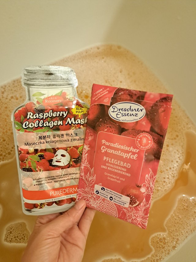 akcja denkowanie! grudzień - kosmetyki w świątecznych opakowaniach i świątecznych kolorach 🎄❄️⛄🎀🎁🎅