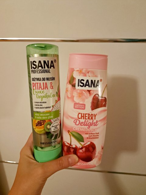 akcja denkowanie! grudzień - kosmetyki w świątecznych opakowaniach i świątecznych kolorach 🎄❄️⛄🎀🎁🎅