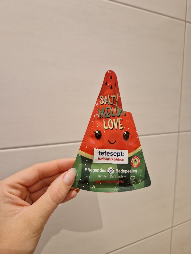 akcja denkowanie! grudzień - kosmetyki w świątecznych opakowaniach i świątecznych kolorach 🎄❄️⛄🎀🎁🎅