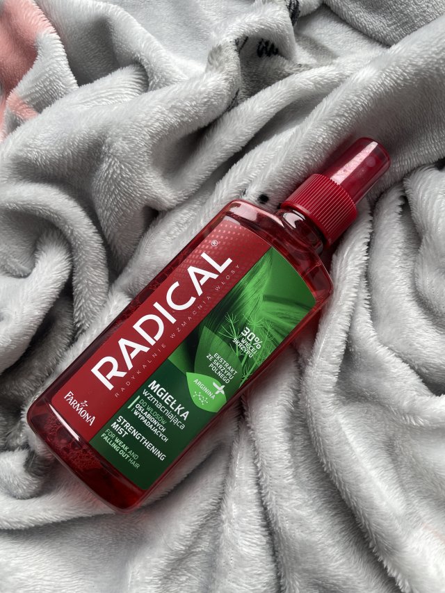 Farmona Radical, Mgiełka do włosów, Wzmacniająca, Włosy osłabione i wypadające