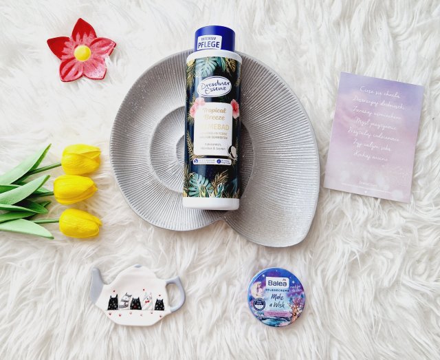 Dresdner Essenz Płyn do kąpieli, Tropical Breeze, Kokosmilch, Hibiskus & Jasmin