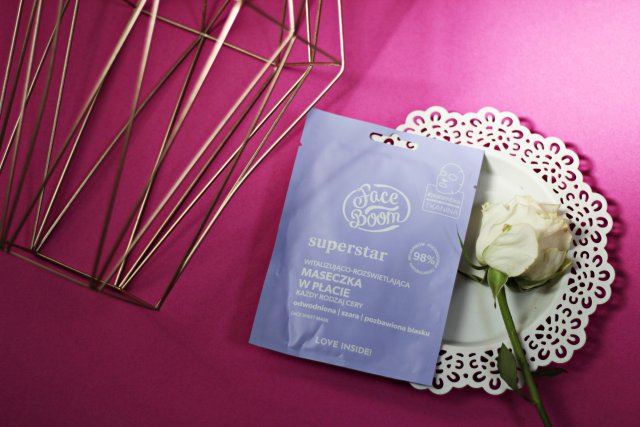 FaceBoom Maseczka do twarzy w płacie, Superstar, Witalizująco-rozświetlająca, Każdy rodzaj cery 