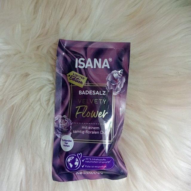 Isana Sól do kąpieli, Velvety Flower