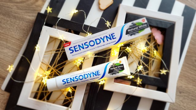 Sensodyne Pasta do zębów, Natural White